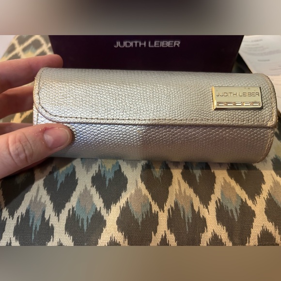 EUC Judith Leiber JL1657 02 Green Tortoise Cat Eye Eyeglasses Frame 54-17-140 - Picture 2 of 11